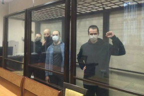 Конвейер репрессий. Молодого организатора свадеб осудили за «разжигание ненависти». Политзаключенному Сергею Романову добавили к 23 годам еще полтора