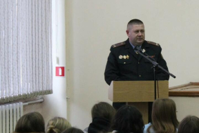 Как в милиции убеждали «тунеядцев» найти работу: «Будем как в Эмиратах скоро жить, лет через десять»