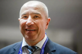 Как генерал Караев попытался «перевернуть страницу»