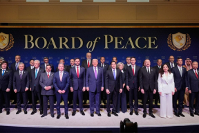 О чем говорит фото из Вашингтона, на котором нет Лукашенко