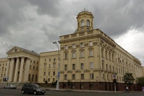 Конвейер репрессий. С начала года КГБ задержал 14 человек за шпионаж и государственную измену. Трогательное видео: Игорь Карней встретился с женой